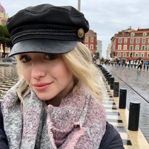 Meet your Posher, Madison